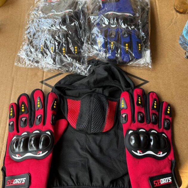 Masque de sport avec gants